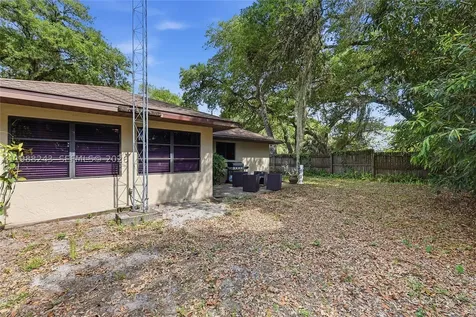 1625 Sunkist Way Fort Myers FL 33905
