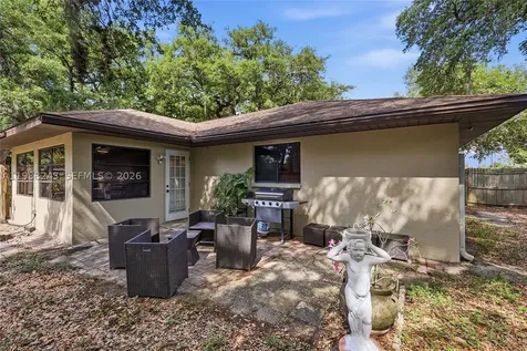 1625 Sunkist Way Fort Myers FL 33905