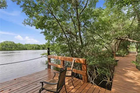 1625 Sunkist Way Fort Myers FL 33905