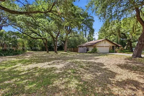 1625 Sunkist Way Fort Myers FL 33905