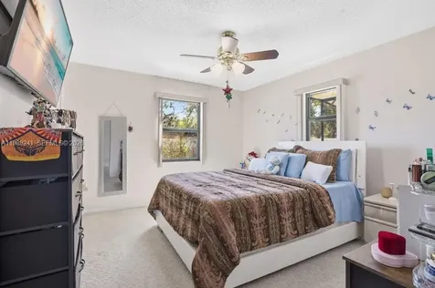 3270 Deer Lick Court Kissimmee FL 34746