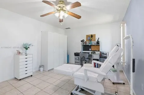 3270 Deer Lick Court Kissimmee FL 34746