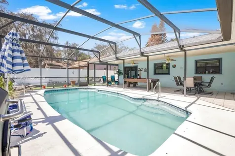 3270 Deer Lick Court Kissimmee FL 34746
