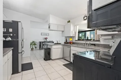 3270 Deer Lick Court Kissimmee FL 34746