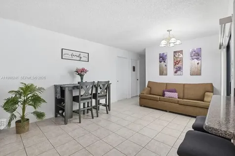 3270 Deer Lick Court Kissimmee FL 34746