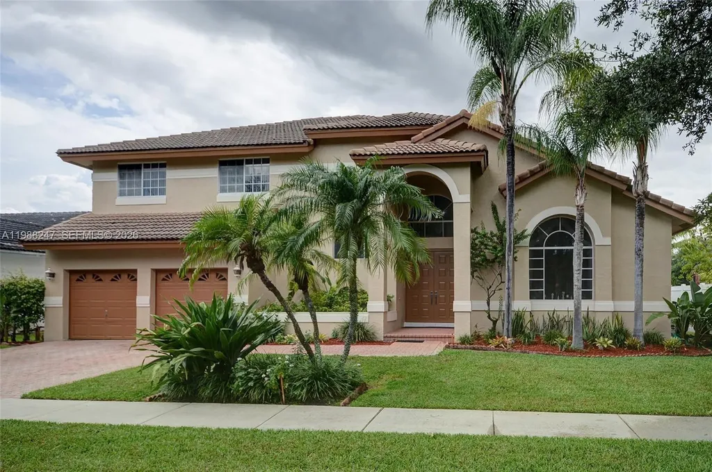 1582 NW 182nd Way Pembroke Pines FL 33029