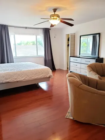 1582 NW 182nd Way Pembroke Pines FL 33029