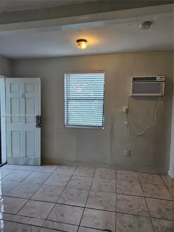 1437 NE 110th Terrace Miami FL 33161