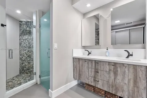 6365 Collins Avenue Miami Beach FL 33141