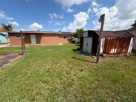 4946 NW 186th Street Miami Gardens FL 33055