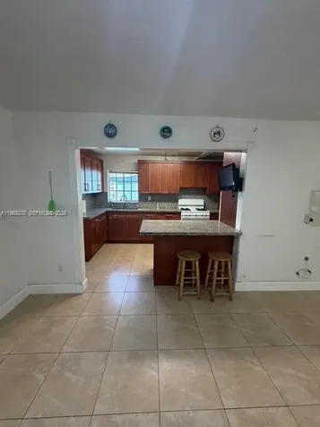 4946 NW 186th Street Miami Gardens FL 33055