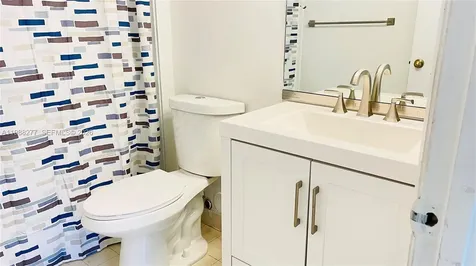 8871 Wiles Road Coral Springs FL 33067