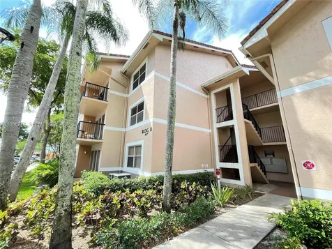 8871 Wiles Road Coral Springs FL 33067