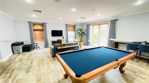 8871 Wiles Road Coral Springs FL 33067