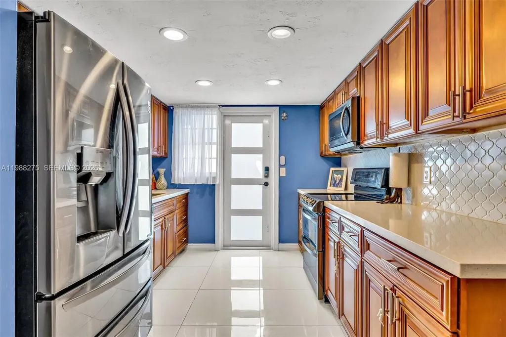 1400 S 19th Avenue Hollywood FL 33020