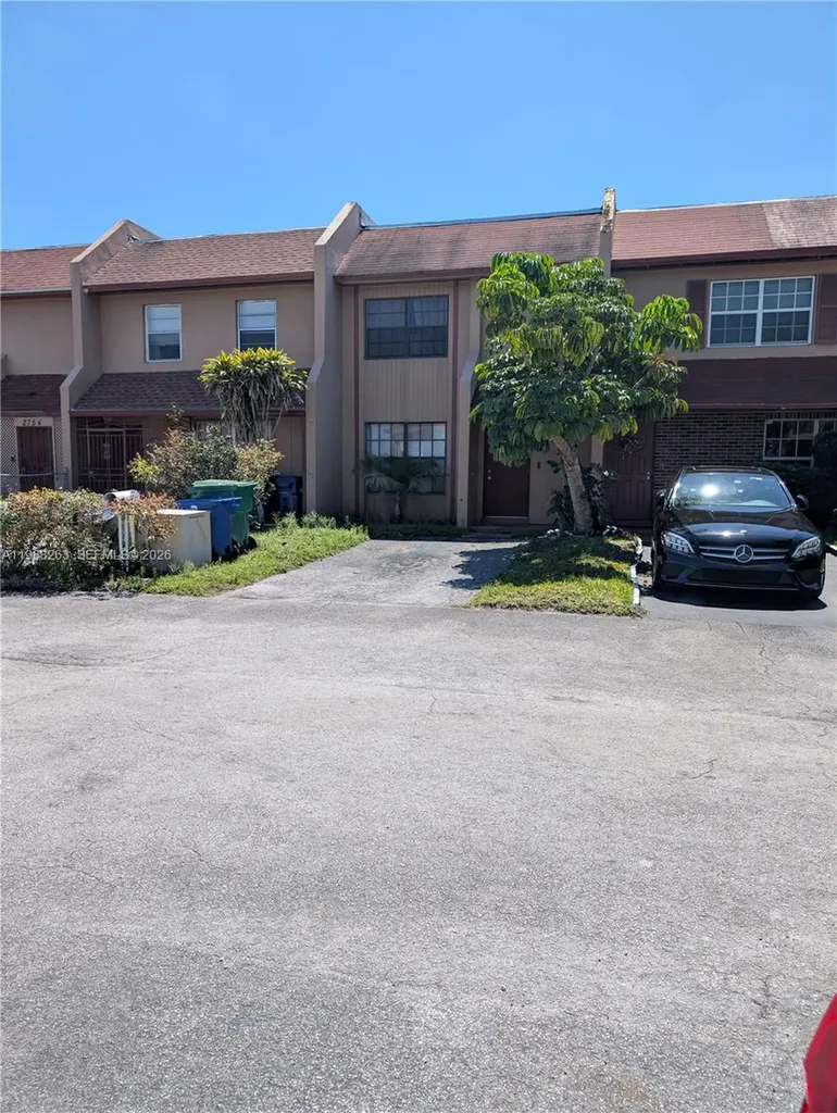 2758 NW 197th Terrace Miami Gardens FL 33056