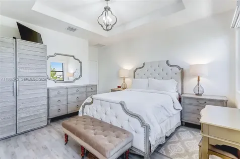 3375 W 100th Terrace Hialeah FL 33018