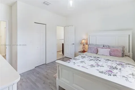3375 W 100th Terrace Hialeah FL 33018
