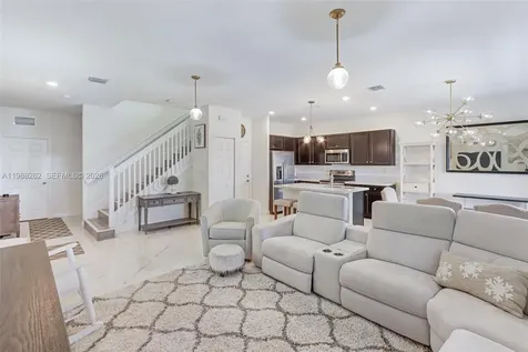 3375 W 100th Terrace Hialeah FL 33018
