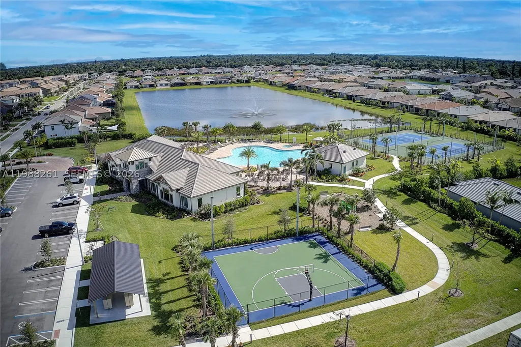 8240 Tailshot Court Lake Worth FL 33467