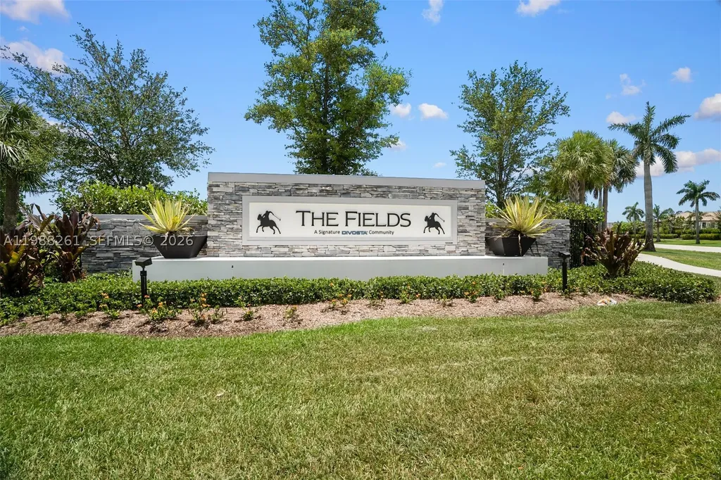 8240 Tailshot Court Lake Worth FL 33467