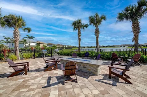 8240 Tailshot Court Lake Worth FL 33467