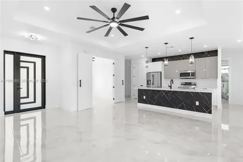 641 Camilla Lehigh Acres FL 33974