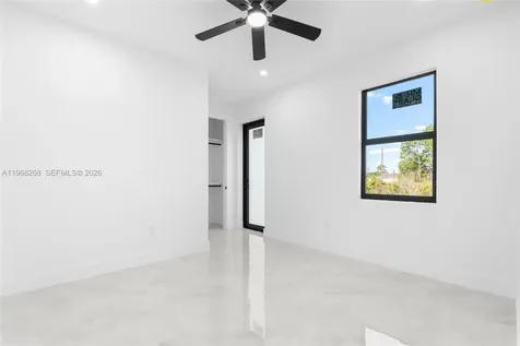 641 Camilla Lehigh Acres FL 33974