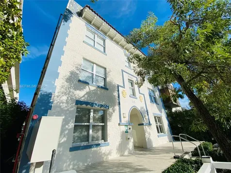 1611 Meridian Avenue Miami Beach FL 33139