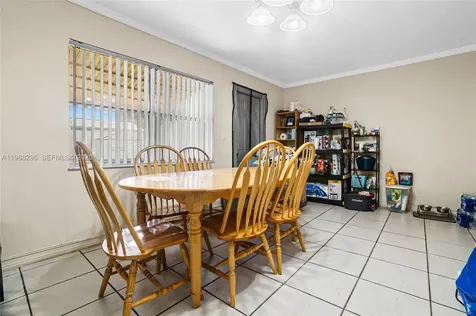 5850 Lincoln Street Hollywood FL 33021
