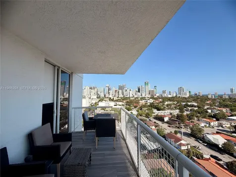 900 SW 8th Street Miami FL 33130