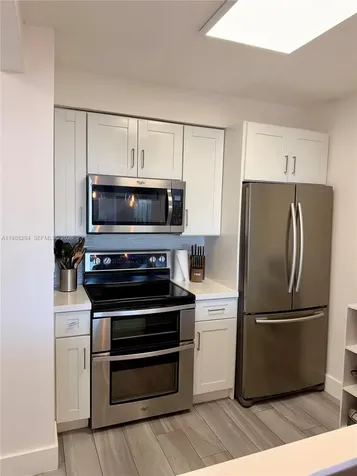 900 SW 8th Street Miami FL 33130