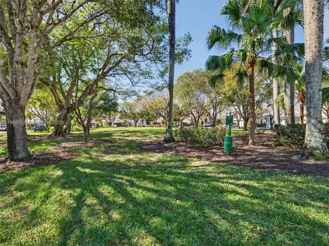 4317 Willow Ridge Drive Weston FL 33331