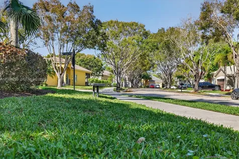4317 Willow Ridge Drive Weston FL 33331