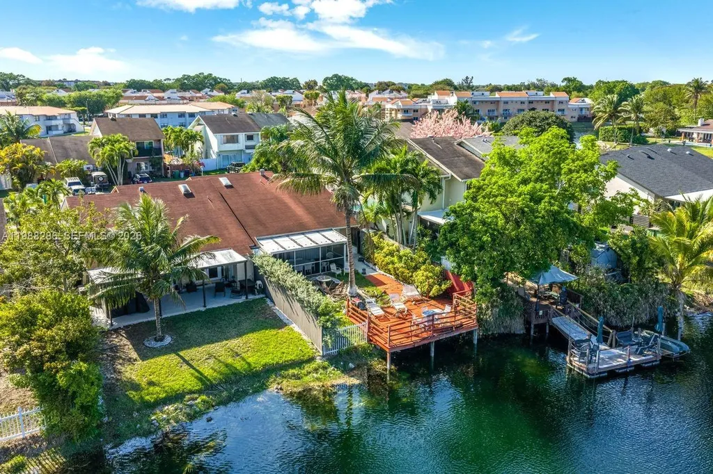 7821 SW 148th Avenue Miami FL 33193