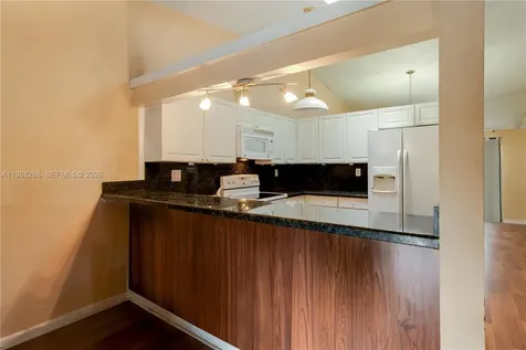 7821 SW 148th Avenue Miami FL 33193
