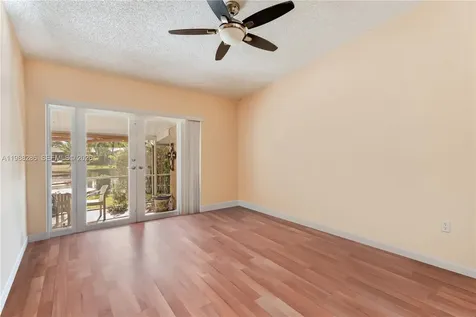 7821 SW 148th Avenue Miami FL 33193