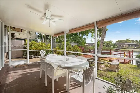 7821 SW 148th Avenue Miami FL 33193