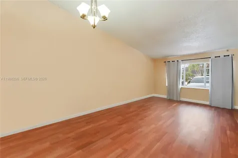 7821 SW 148th Avenue Miami FL 33193