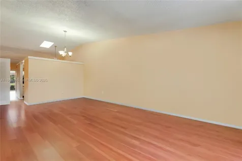 7821 SW 148th Avenue Miami FL 33193