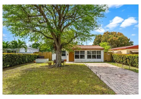 1482 NE 175th Street North Miami Beach FL 33162