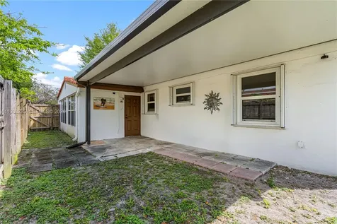 1482 NE 175th Street North Miami Beach FL 33162