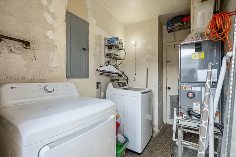 1482 NE 175th Street North Miami Beach FL 33162