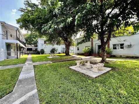 428 NE 82nd Street Miami FL 33138