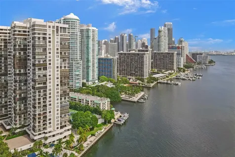 2201 Brickell Avenue Miami FL 33129