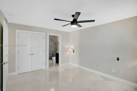 2201 Brickell Avenue Miami FL 33129