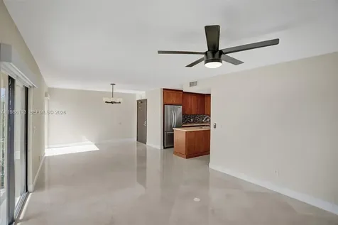 2201 Brickell Avenue Miami FL 33129
