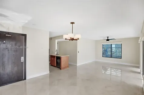 2201 Brickell Avenue Miami FL 33129