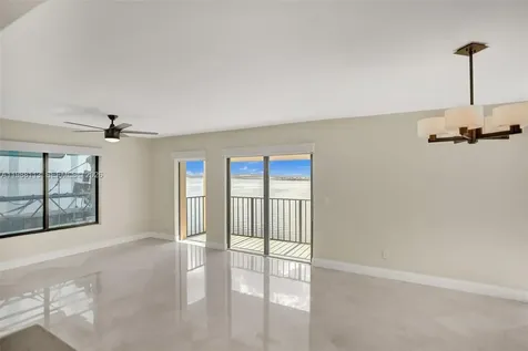 2201 Brickell Avenue Miami FL 33129