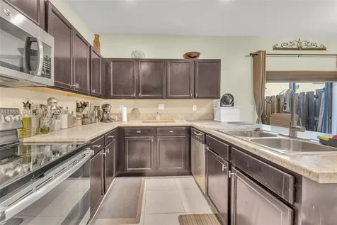 11477 SW 250th Street Homestead FL 33032